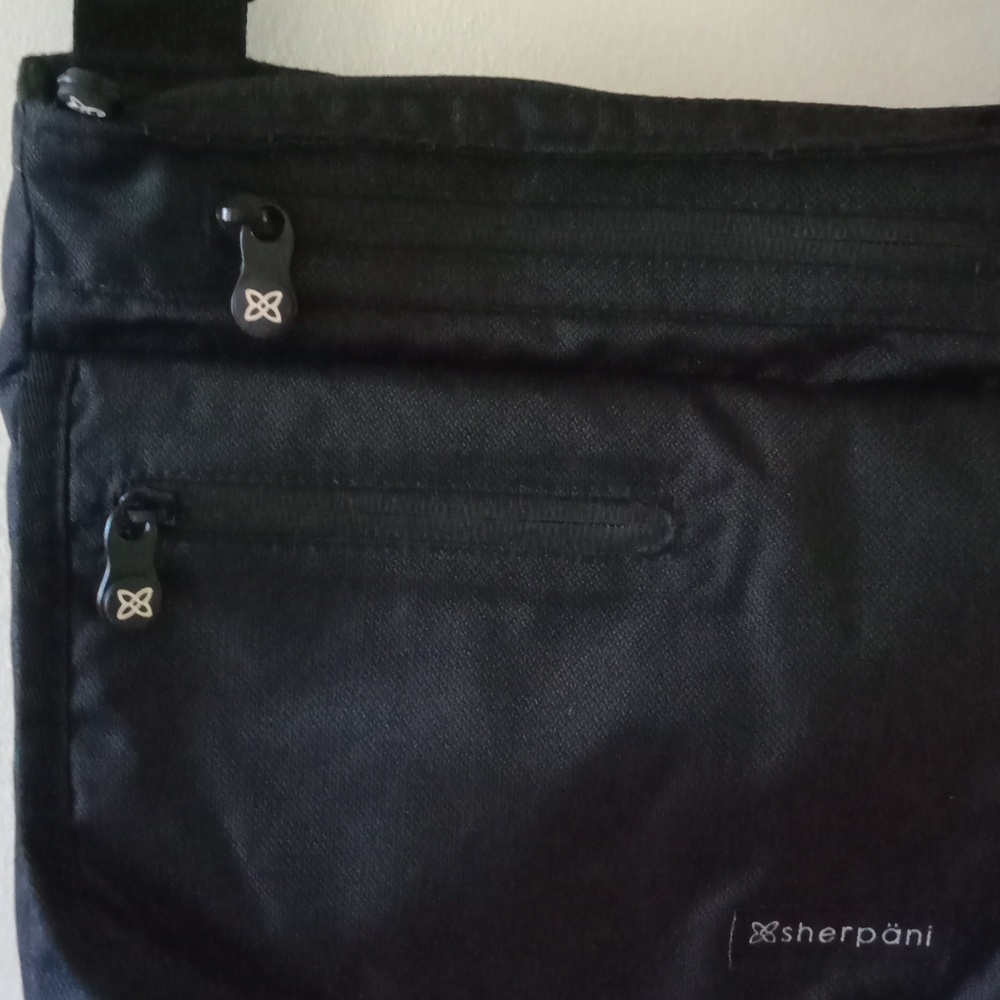 Sherpani crossbody bag - Picture 3 of 6